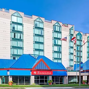 *** Hotel Ramada By Wyndham Falls/fallsview Canada