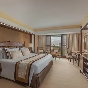 ***** Hotel The Philippines