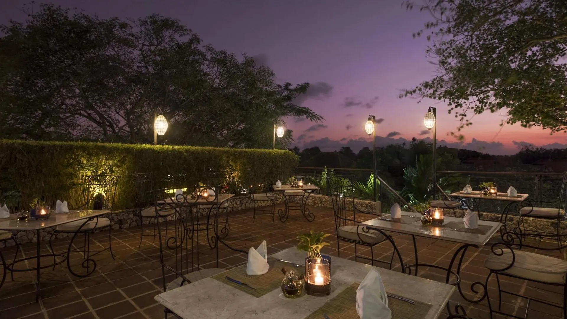 Resort Hotel Nikko Bali Benoa Beach Nusa Dua